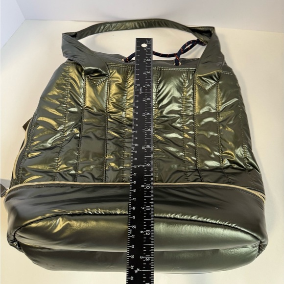 Stella & Dot Metallic OliveGreen CRUSH-IT Quilted Travel Tote / Gym/ WEEKEND BAG - Picture 12 of 14